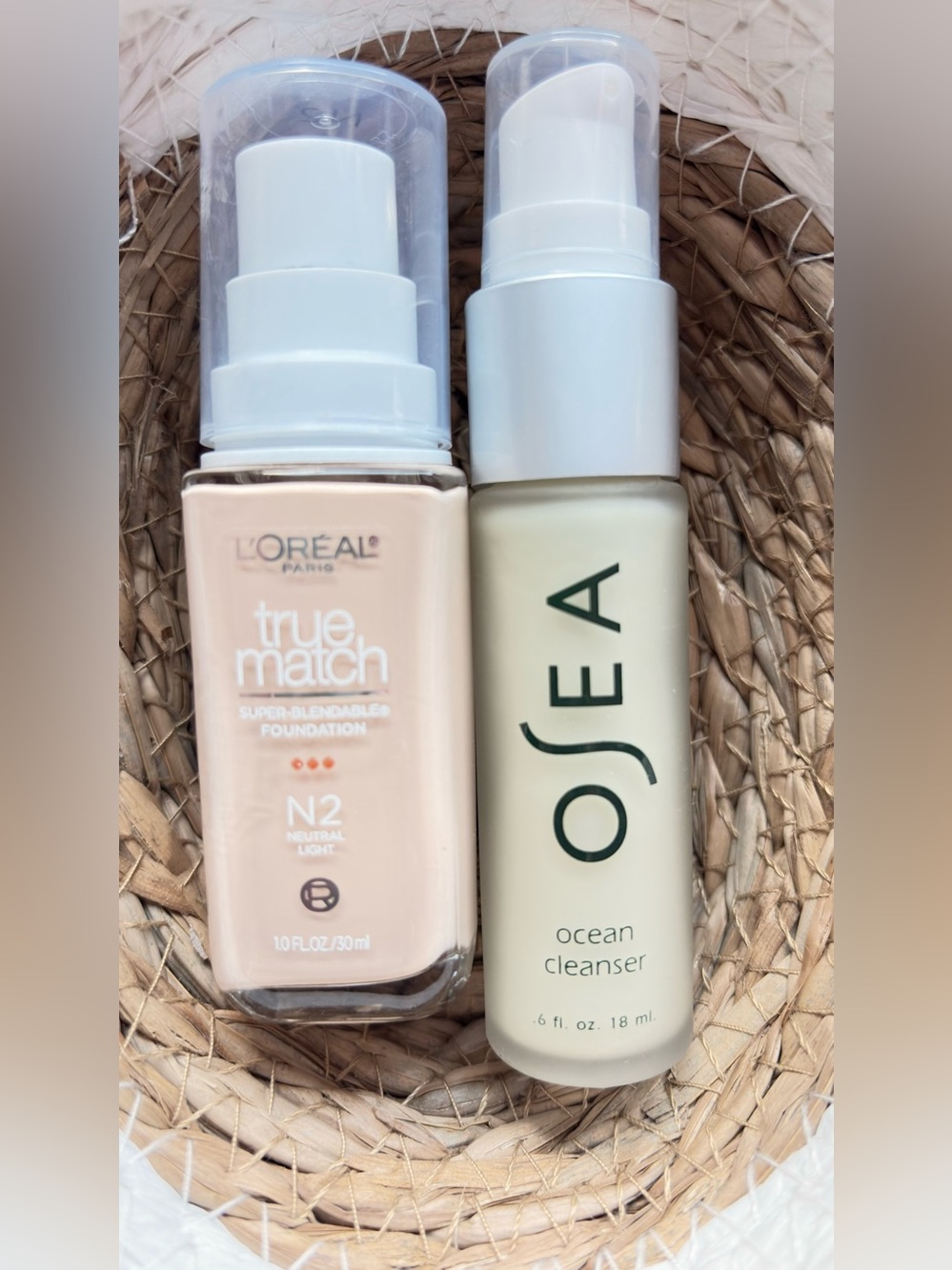 L'Oreal True Match Foundation + OSEA Ocean Cleanser Duo - Neutral Light / Cream